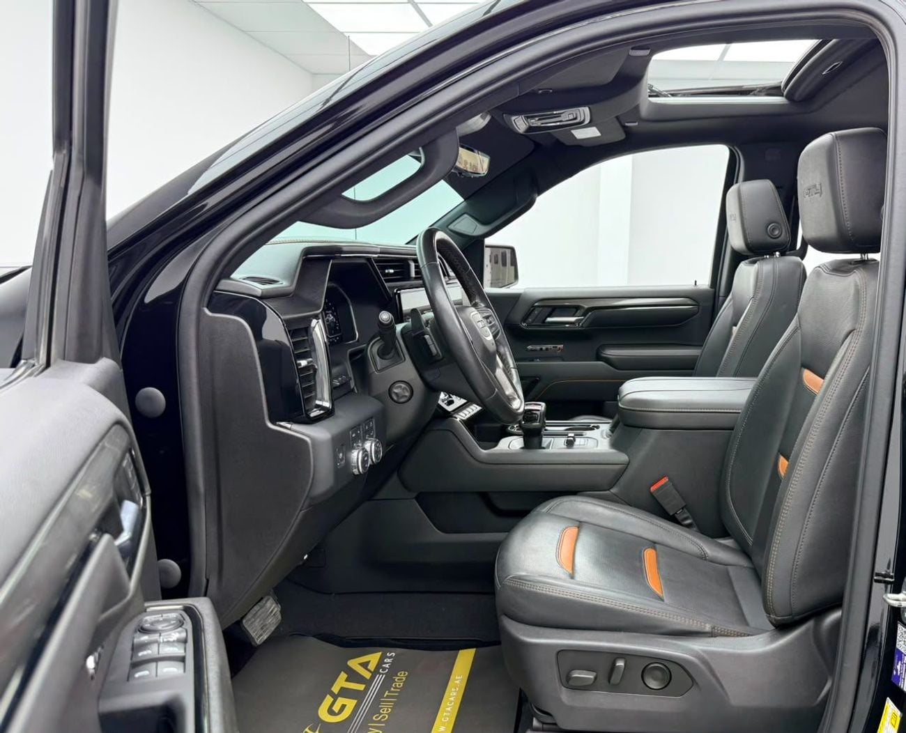 GMC Sierra 1500 CREWCAB AT4 2023 GMC Sierra AT4, 1 Year Unlimited Km Warranty, Full GMC Service History, Excell