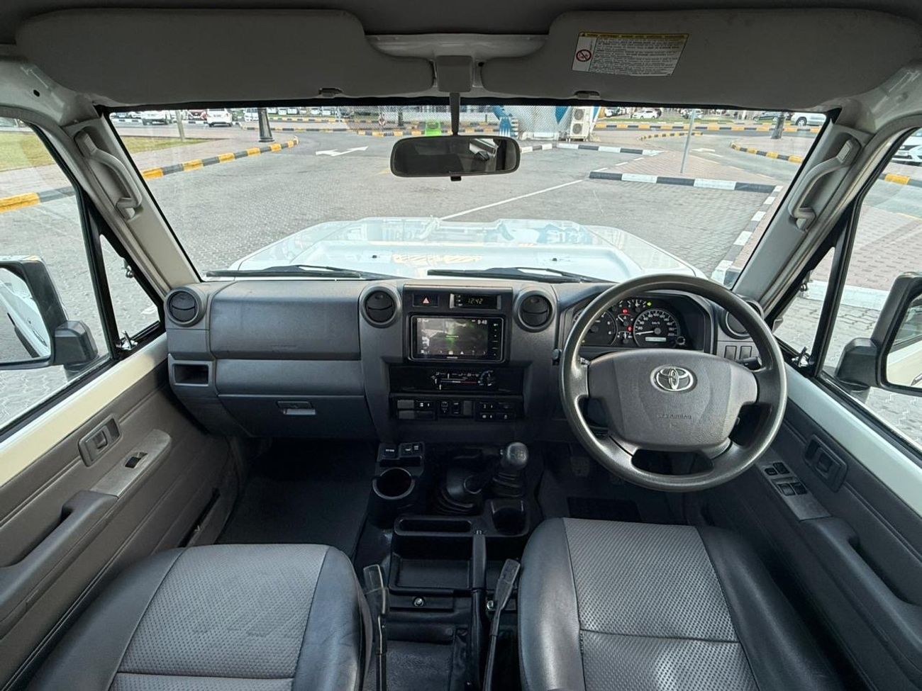 Toyota Land Cruiser 70 