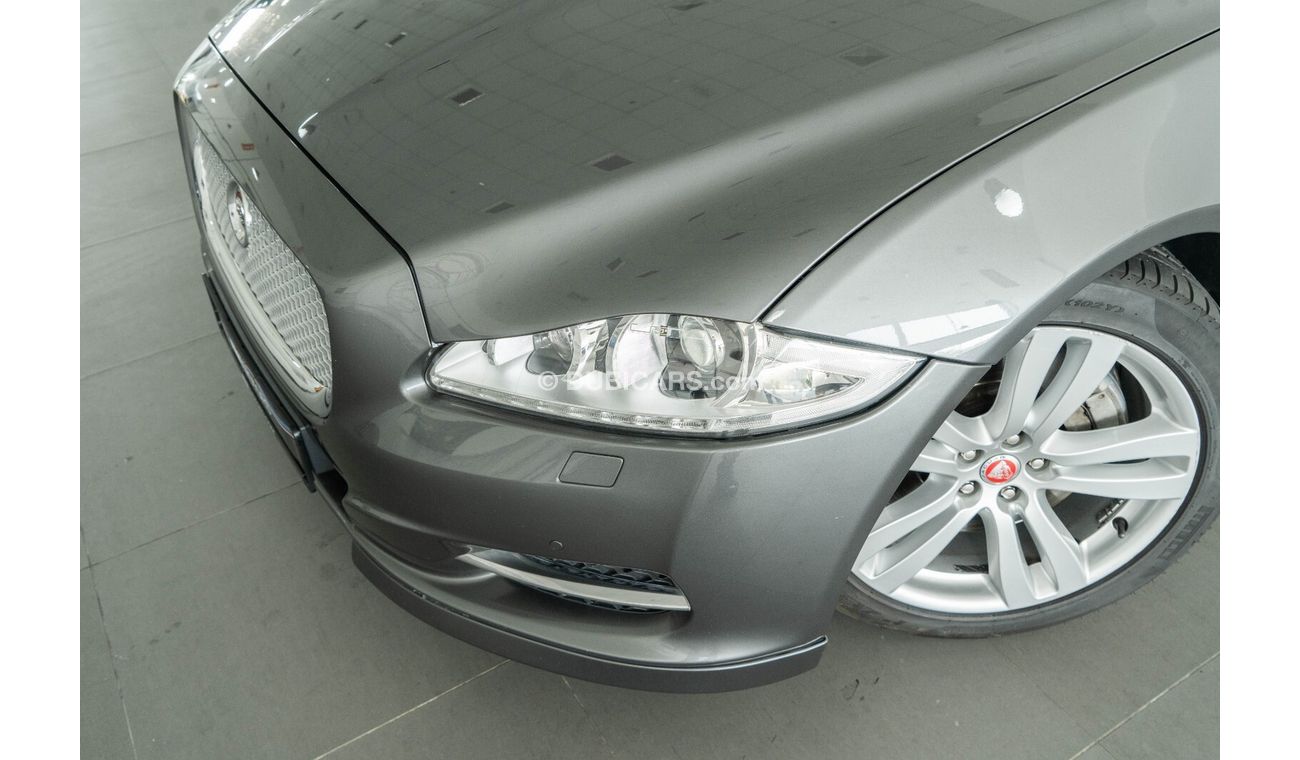 Jaguar XJ 3.0 V6  3.0