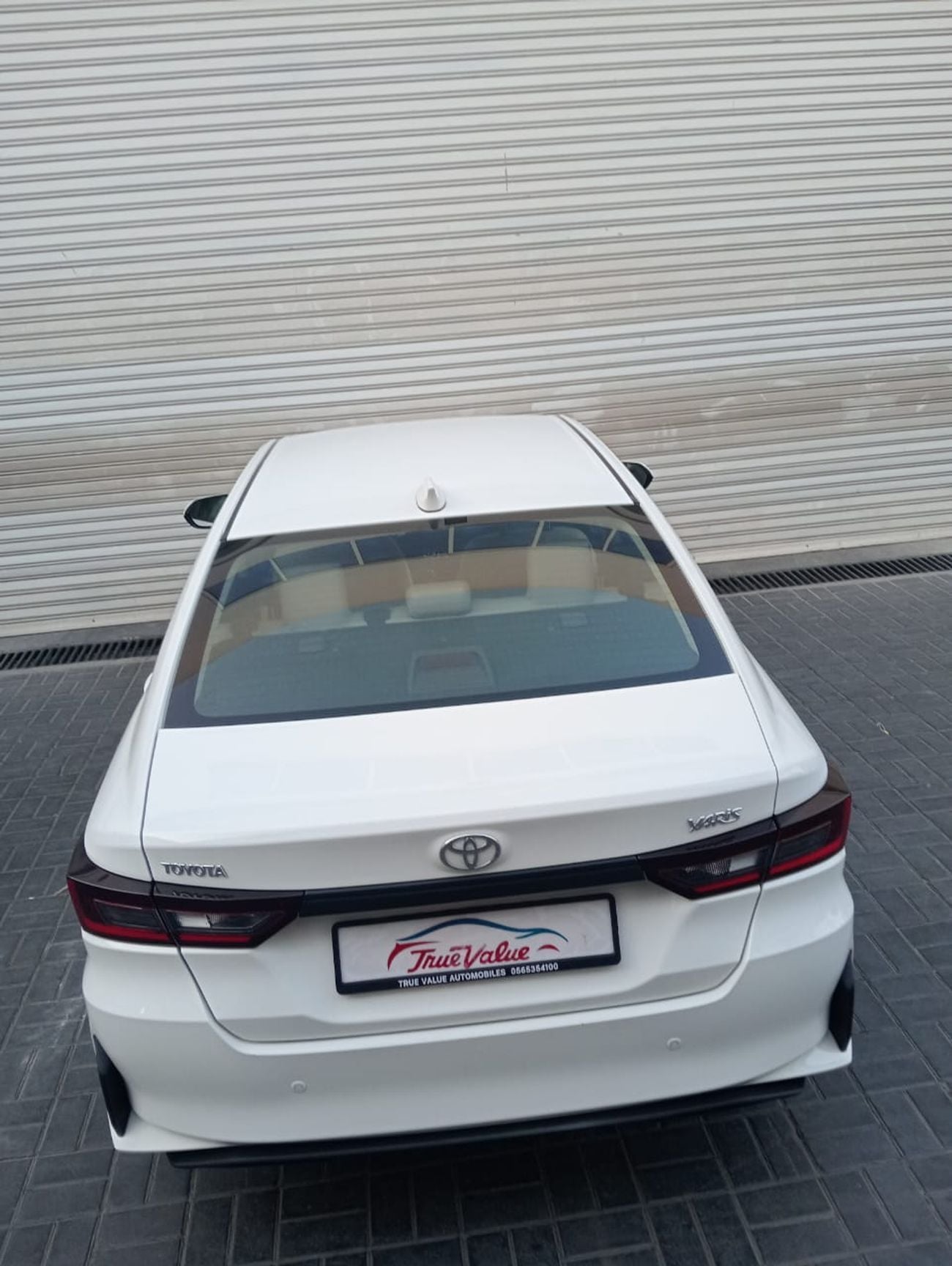 Toyota Yaris E