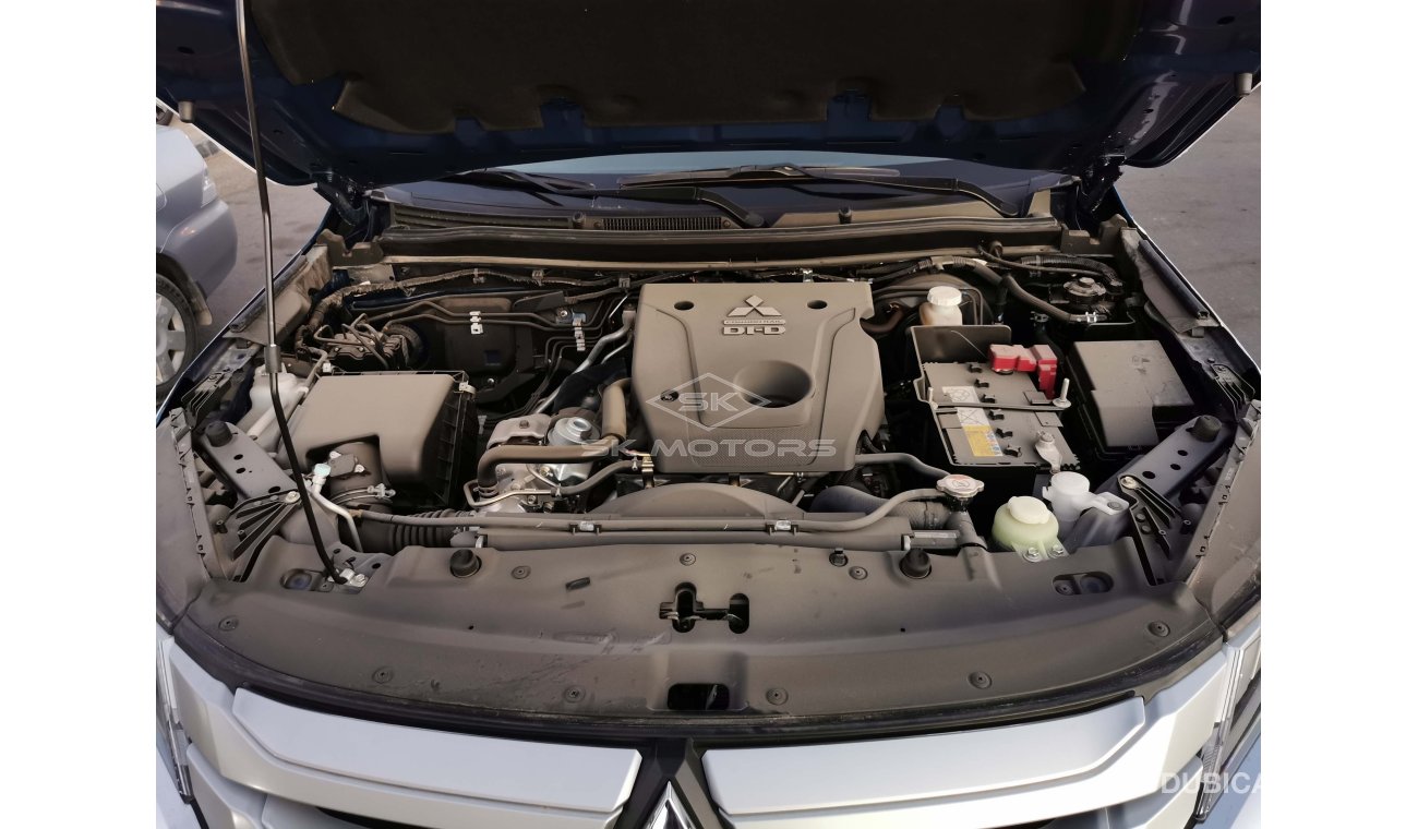 Mitsubishi L200 Sportero, 2.4L, A/T, Diesel, DVD Camera, Leather Seats, Driver Power Seat (CODE # MSP04)