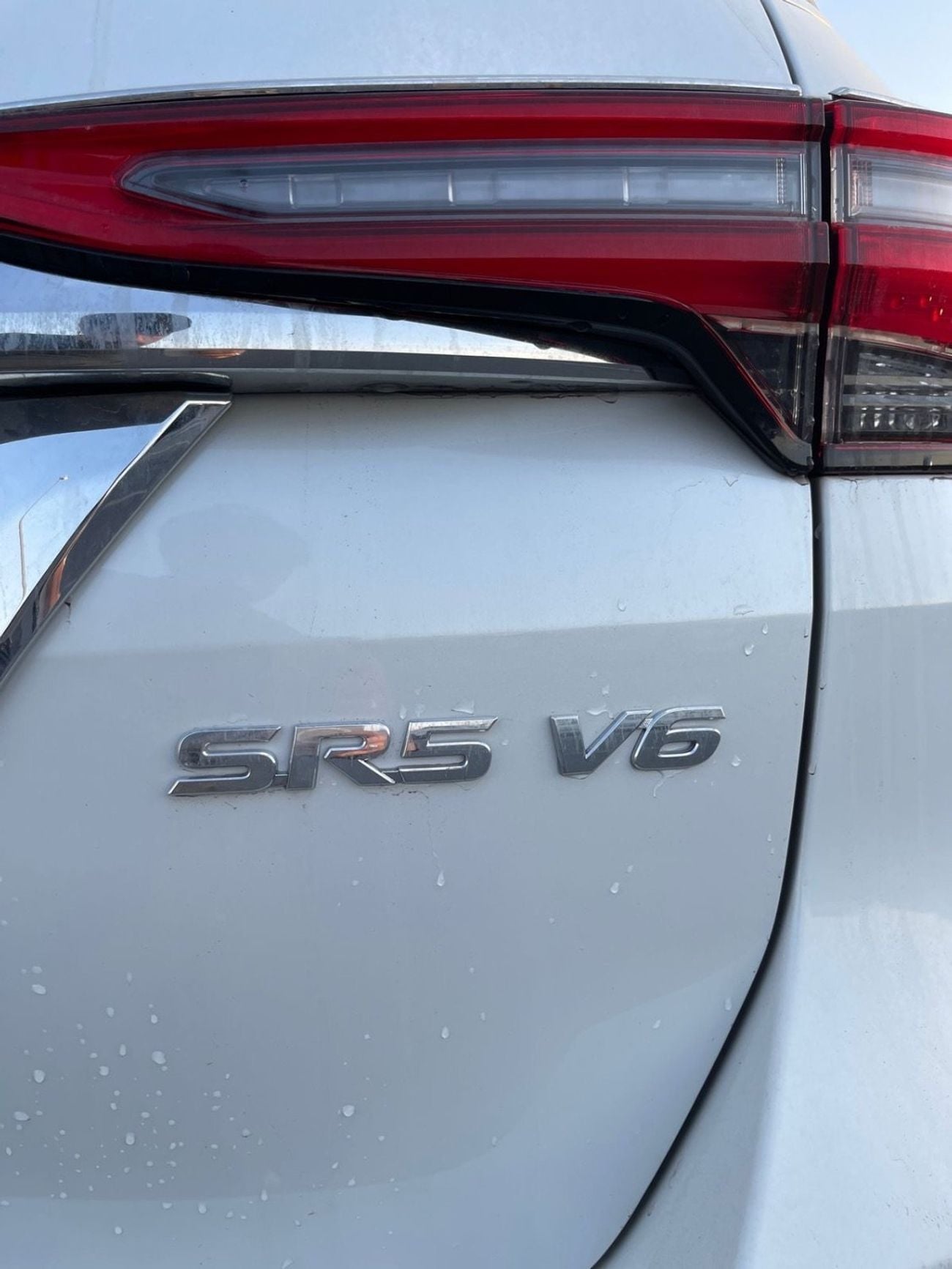 Toyota Fortuner VXR