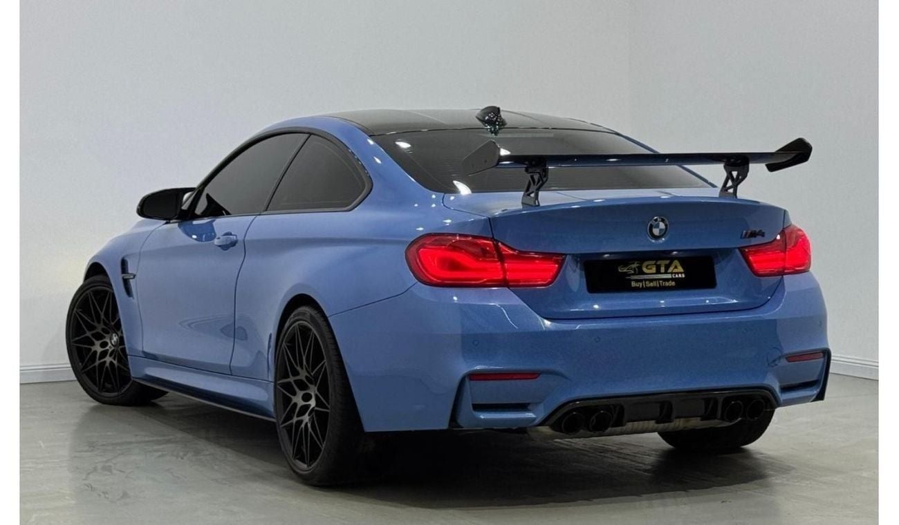 BMW M4 Std 2018 BMW M4 Coupe, Warranty, Full BMW Service History, Carbon Fiber Package, GCC