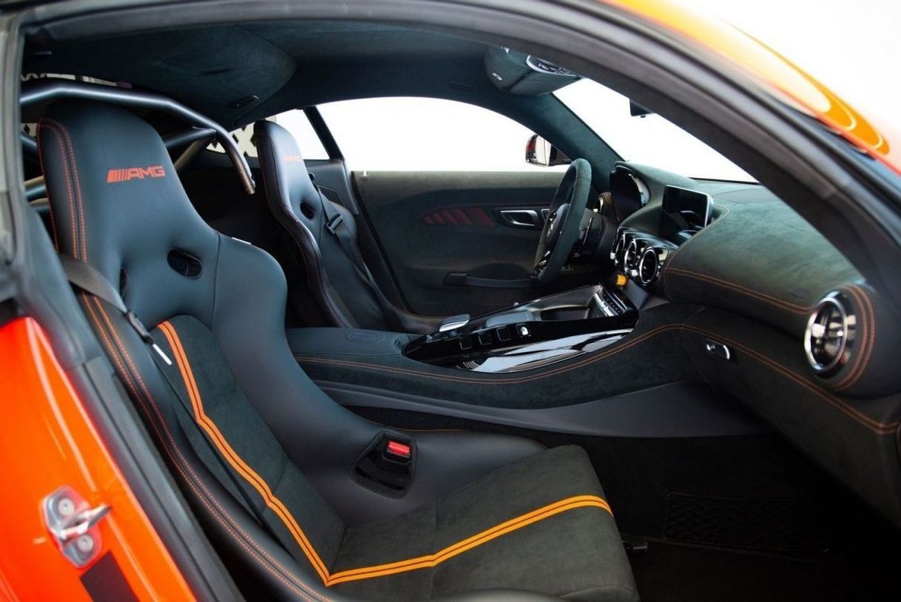 Mercedes-Benz AMG GTR