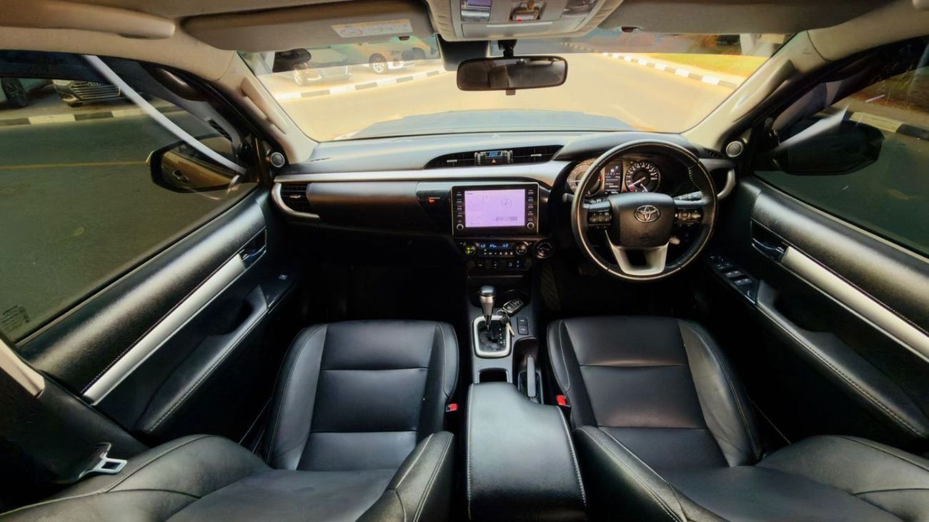 Toyota Hilux MODIFIED TO GR SPORTS  | PUSH START | 2.8L DIESEL ENGINE | 2024 | AUTOMATIC TRANSMISSION | LEATHER S