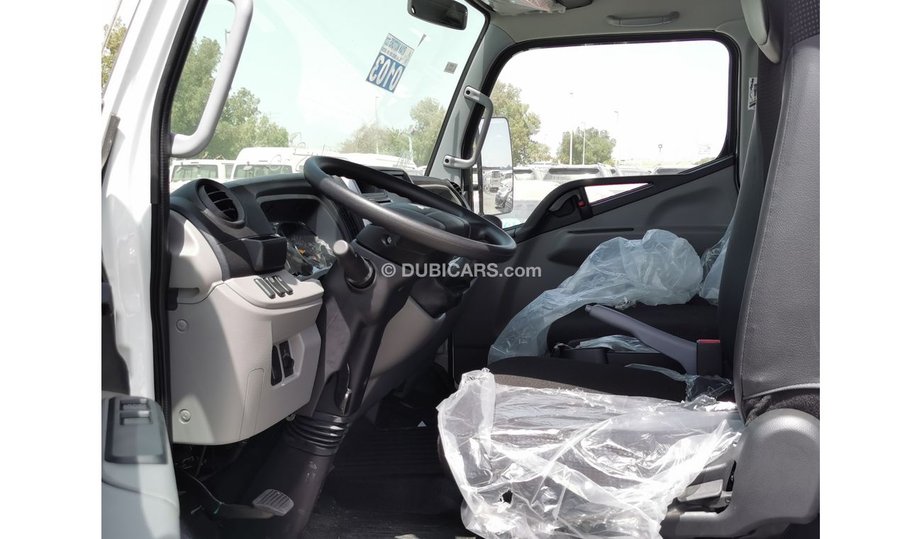 Mitsubishi Fuso Canter CARGO BODY WITH ORIGINAL AC 2020 MODEL NEW SHAPE ONLY FOR EXPORT VERY GOOD OFFER EXPORT ONLY........