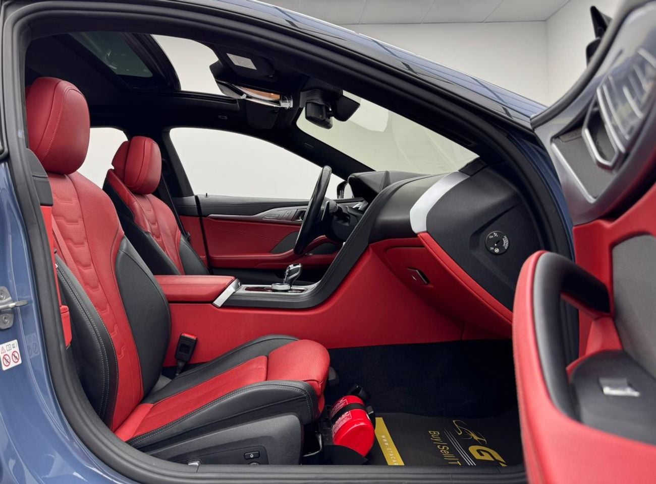 بي أم دبليو 840i Std 3.0L Sedan