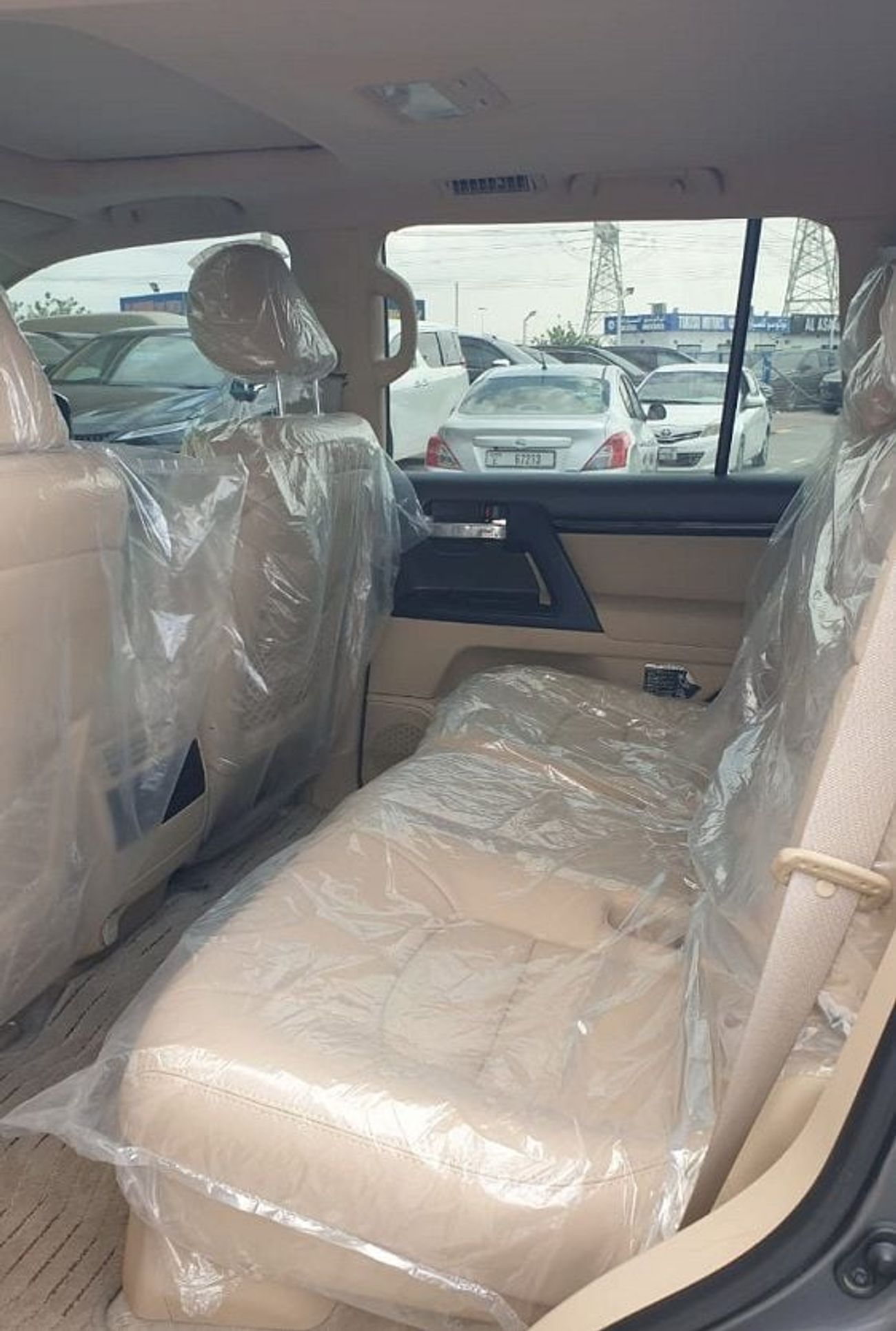 تويوتا لاند كروزر GXR 4.5L AUTOMATIC * PETROL * 4WD * 7 SEATS * 5DOOR