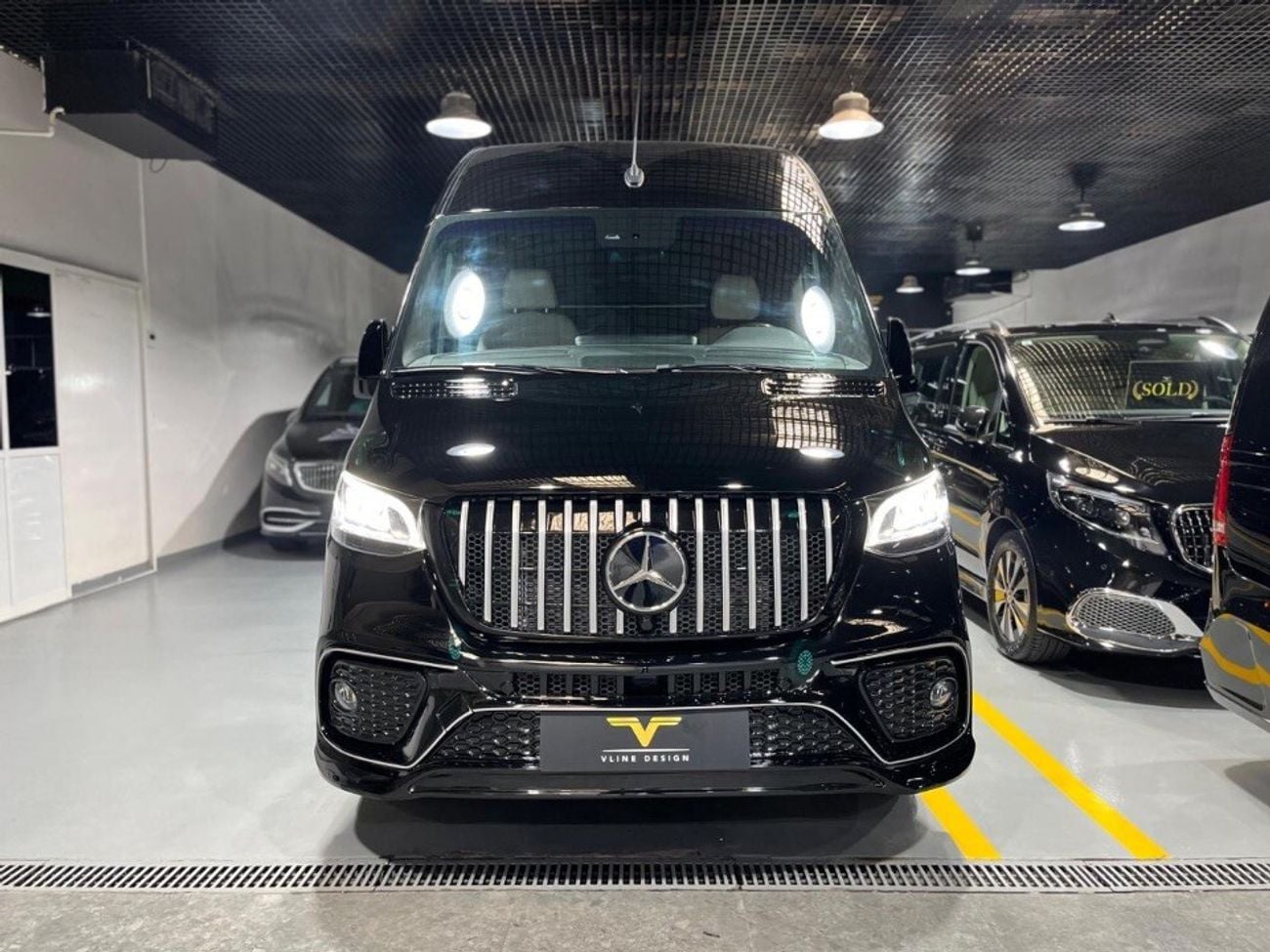 مرسيدس بنز سبرينتر 2024 VVIP MERCEDES SPRINTER with Extra AC, VB Rear Air Suspension and Toilet with Warranty