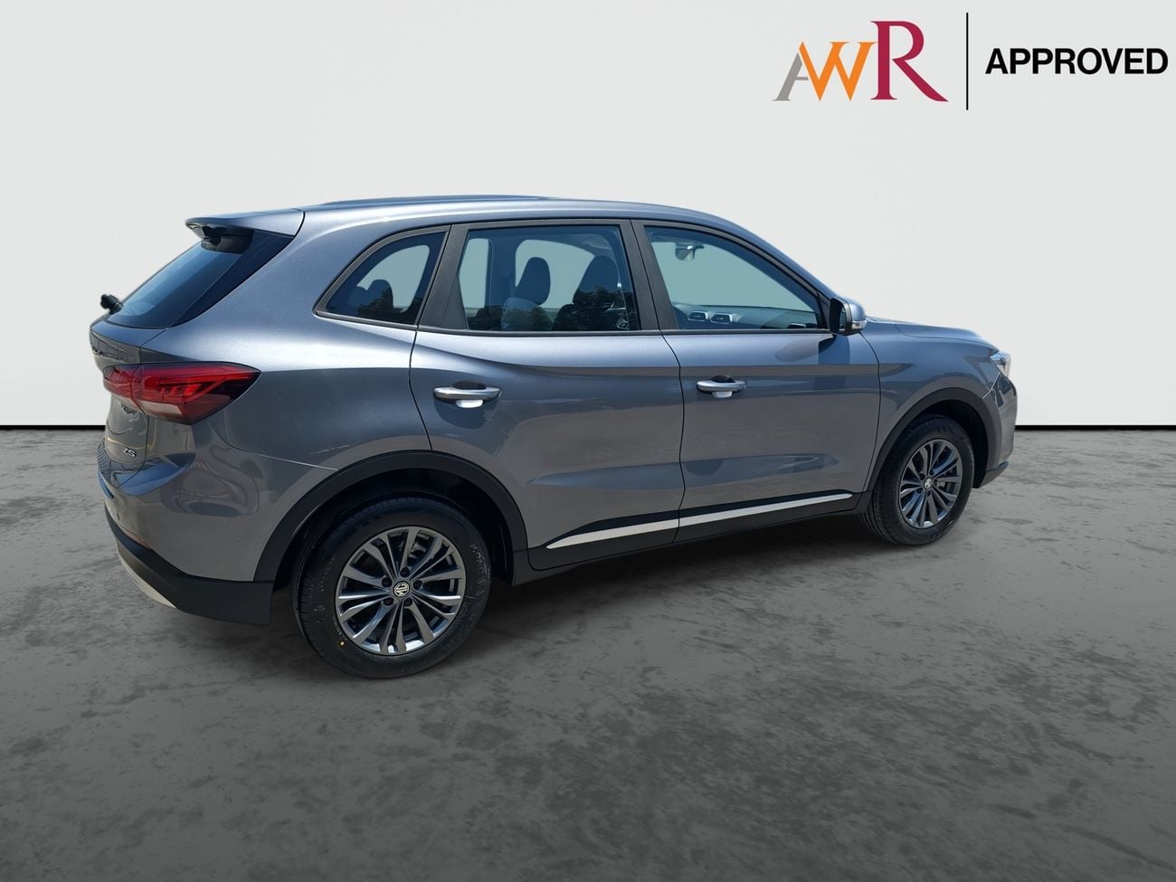 MG ZS STD 2.0