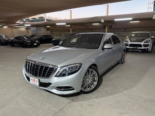 Mercedes Maybach S500 Maybach MERCEDES MAYBACH S-CLASS S550 2016 | 6 BUTTONS | REAR SEAT COMFORT PACKAGE  | LOW MILEAGE!