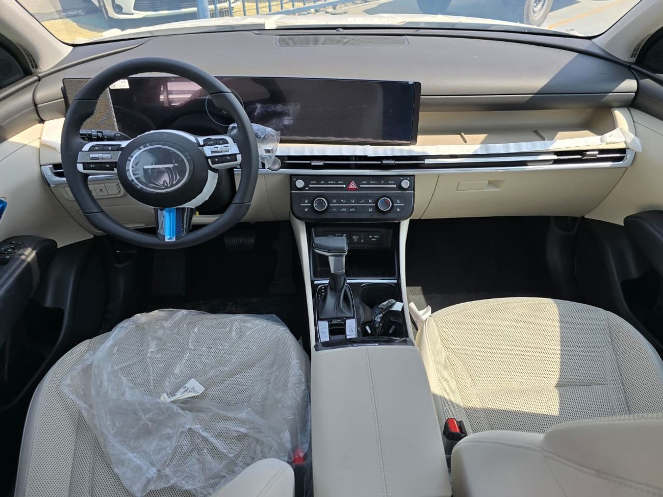 Hyundai Tucson 2.0L Smart (FWD)