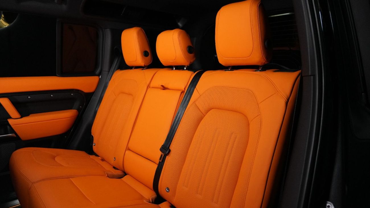 Land Rover Defender | 110 P400 | LUMMA CLR LD | V6 | FULLY LOADED