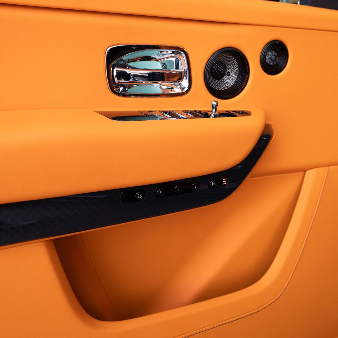 رولز رويس كولينان 2024 ROLLS ROYCE CULLINAN BLACK BADGE DONE ONLY 6000KM