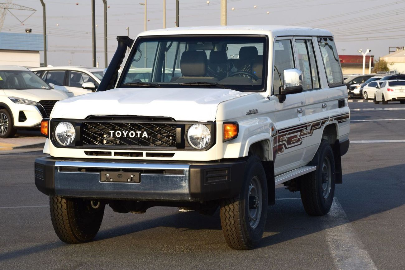 Toyota Land Cruiser LC 78 HARDTOP