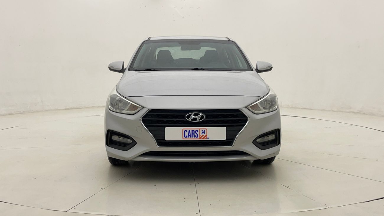 هيونداي أكسنت GL 1.6 | بدون دفعة مقدمة | اختبار القيادة في المنزل