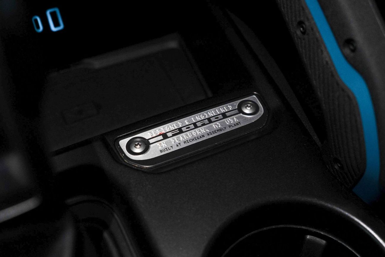 فورد برونكو Wildtrak 2.7L (5 Seater)