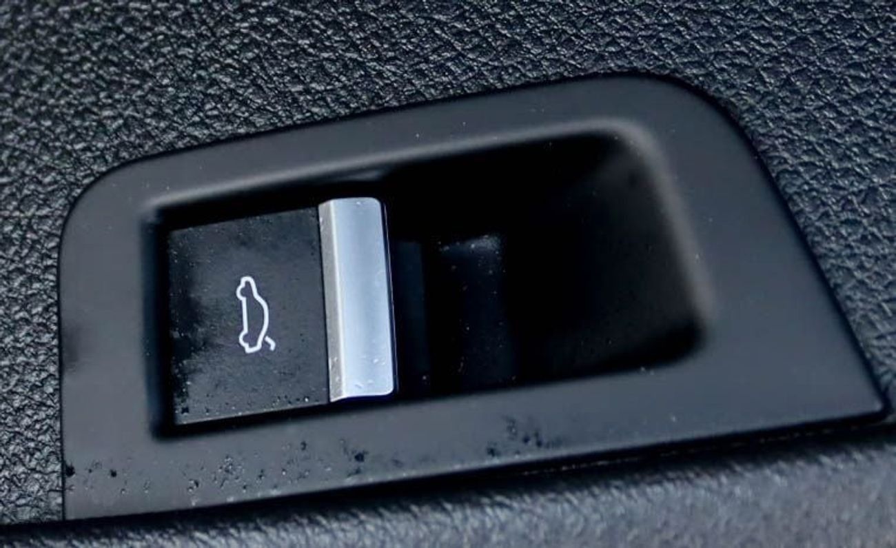 أودي Q7 40 TFSI quattro 2.0L Audi Q7 40 TFSI quattro 2017 V4 , GCC, accident-free, in excellent condition