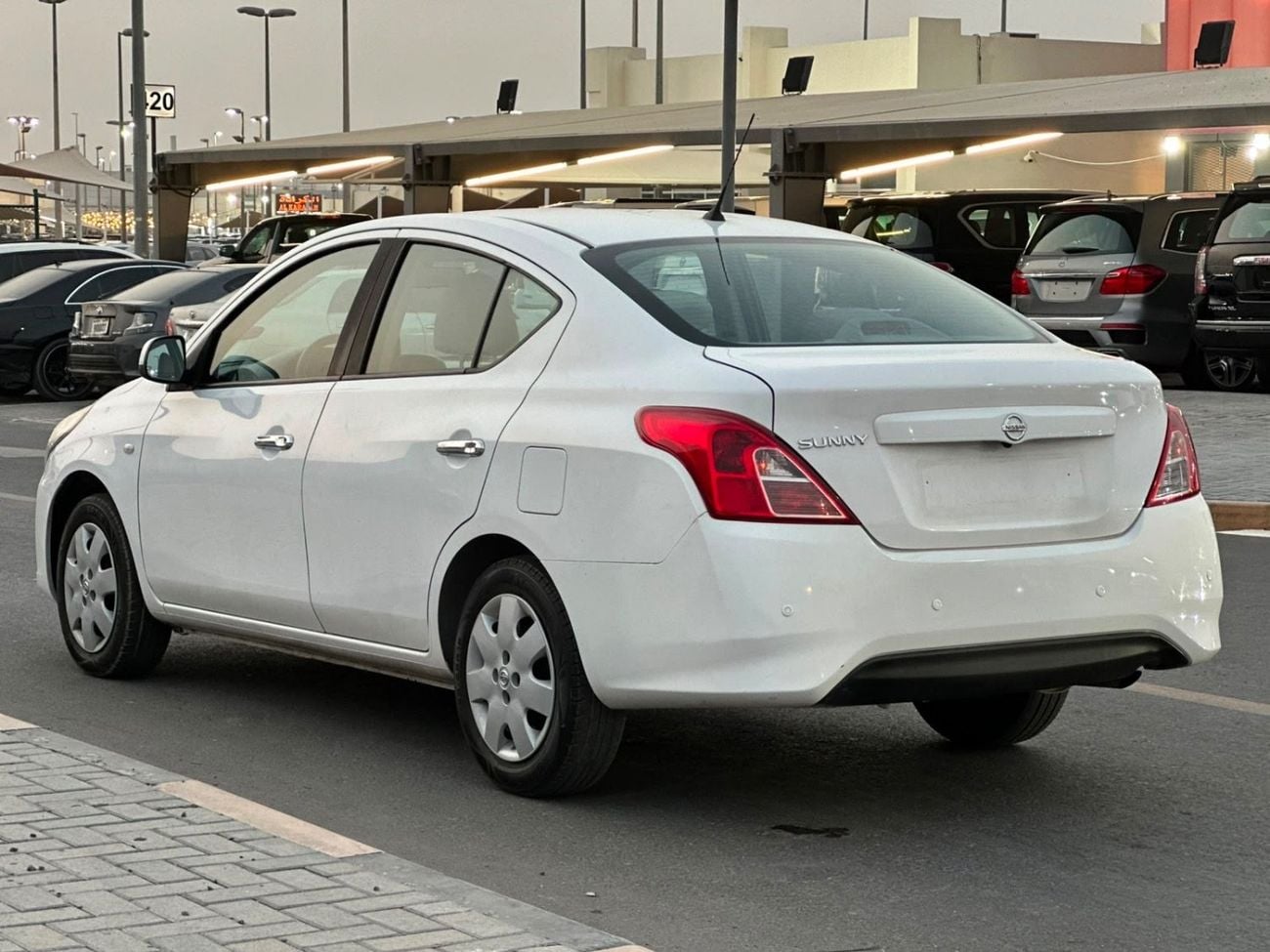 Nissan Sunny S