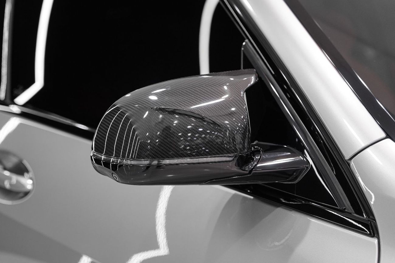 BMW X5M Competition 4.4L Carbon Interior, Driving Assistance Pro, GCC Spec!!