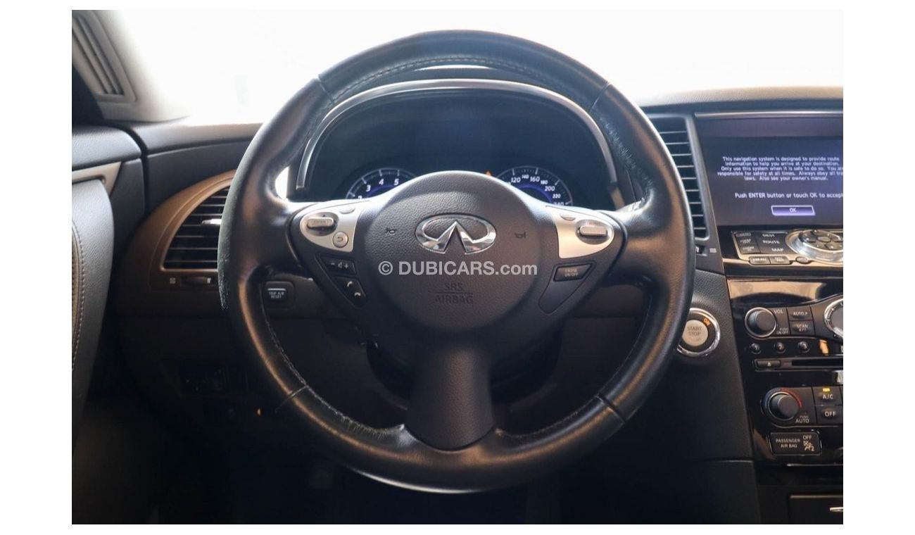 Infiniti QX70 Limited S51