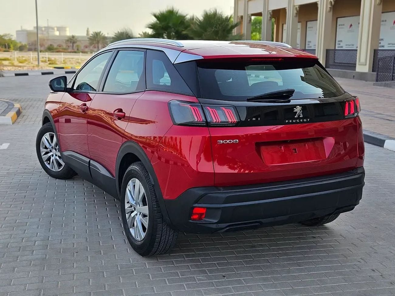بيجو 3008 Active Plus | GCC Specs | Premium Condition Low KM Mid Sized SUV With Bank Loan
