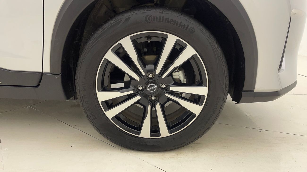 Nissan Kicks SV 1.6 | Zero Down Payment | Home Test Drive