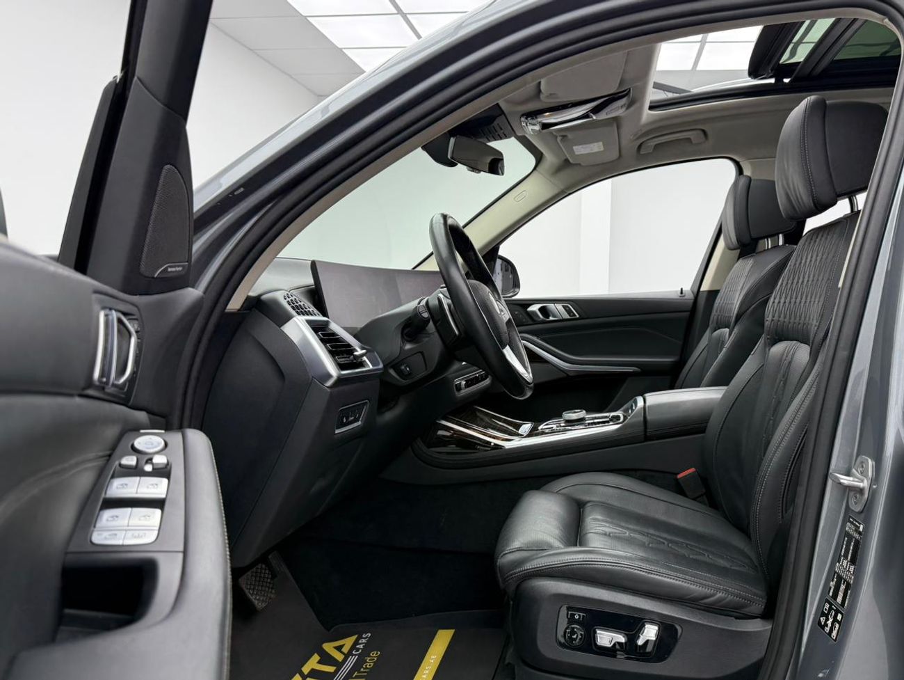 BMW X7 XDrive40i 3.0L 2024 BMW X7 xDrive40i, 2026 BMW Warranty, Full BMW Service History, 7 Seater, Fully L