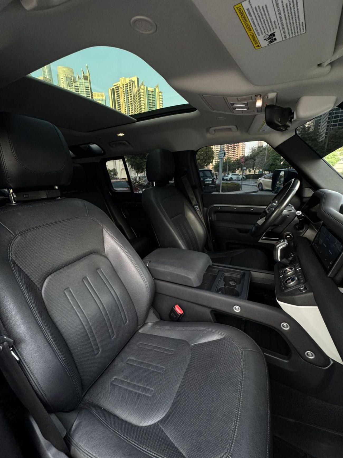 Land Rover Defender P400 110 First Edition 3.0L (7 Seater)