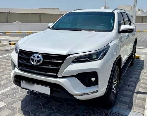 Toyota Fortuner EXR 2.7L (164 HP)