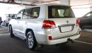 Toyota Land Cruiser VXR V8 5.7