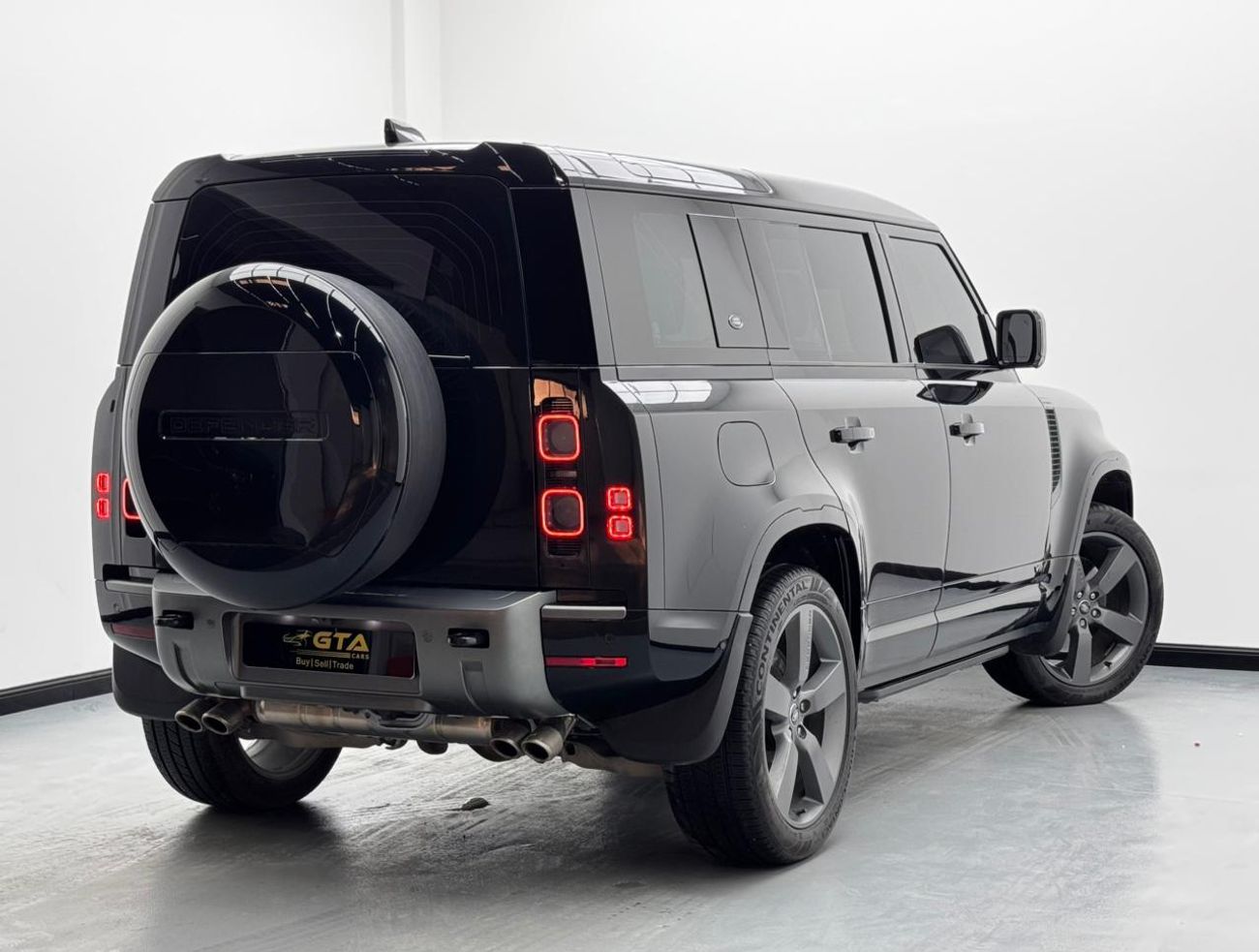 Land Rover Defender 110 X P525 5.0L 2024 Land Rover Defender V8 Edition 110 P525, 2028 Land Rover Warranty + Service Pac