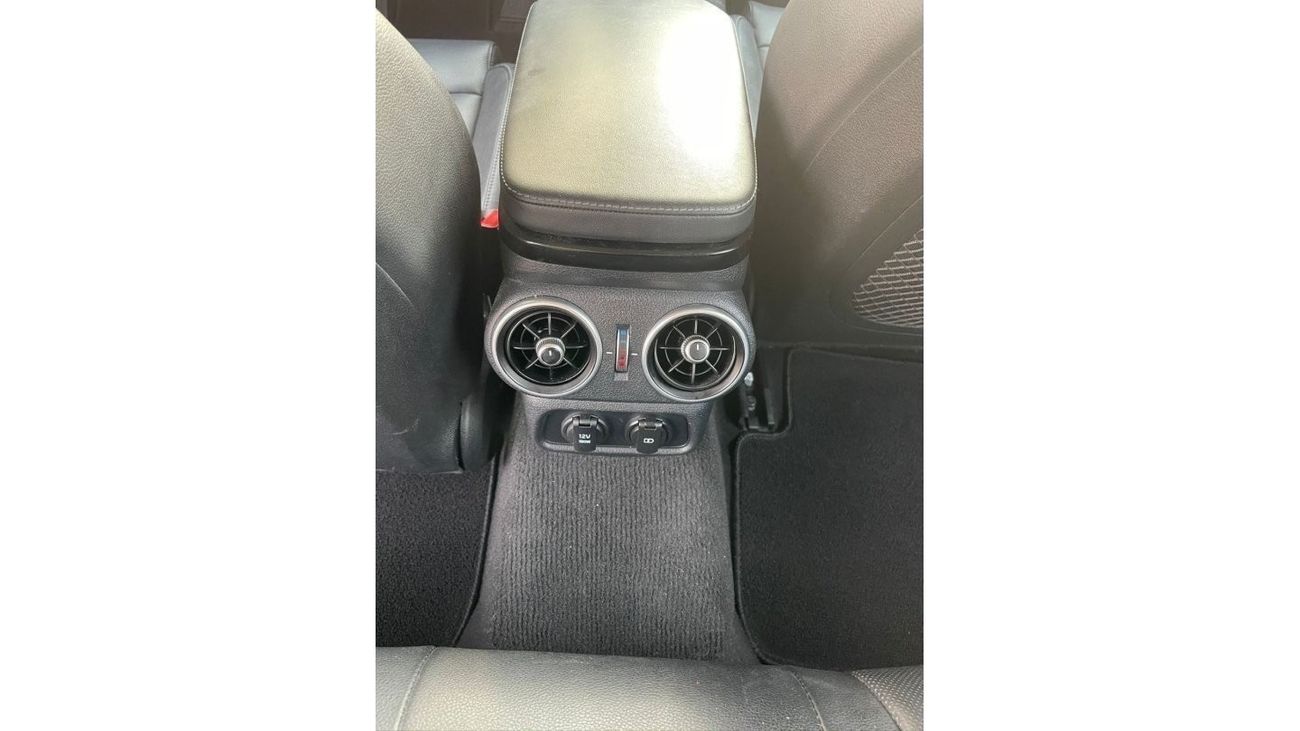 كيا ستينجر GT