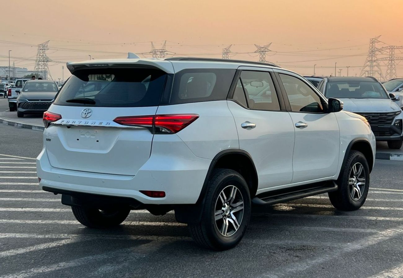 تويوتا فورتونر 