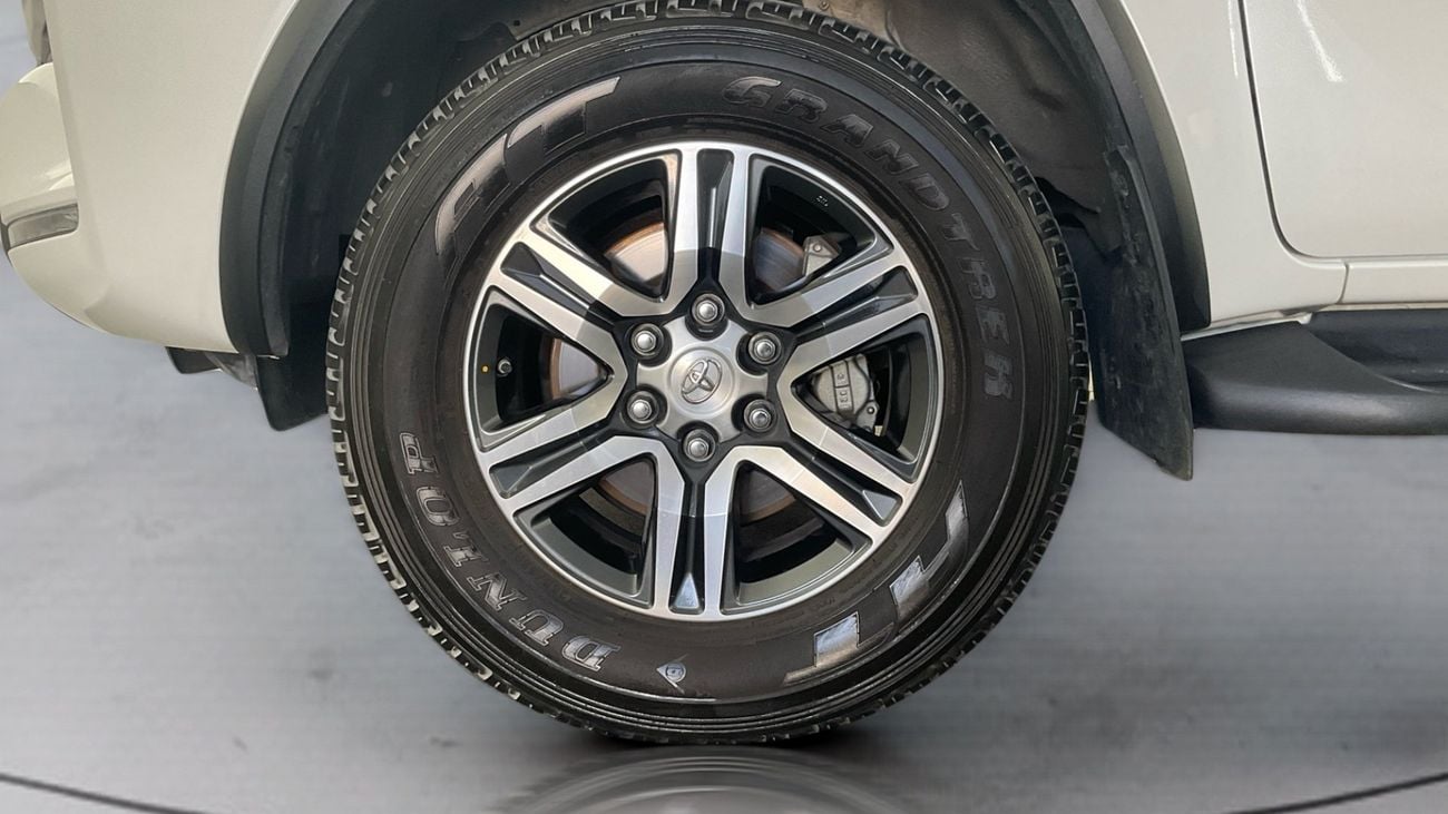 تويوتا فورتونر EXR | شامل الضمان | 0 ﺪﻔﻋﺓ ﺃﻮﻟﻯ