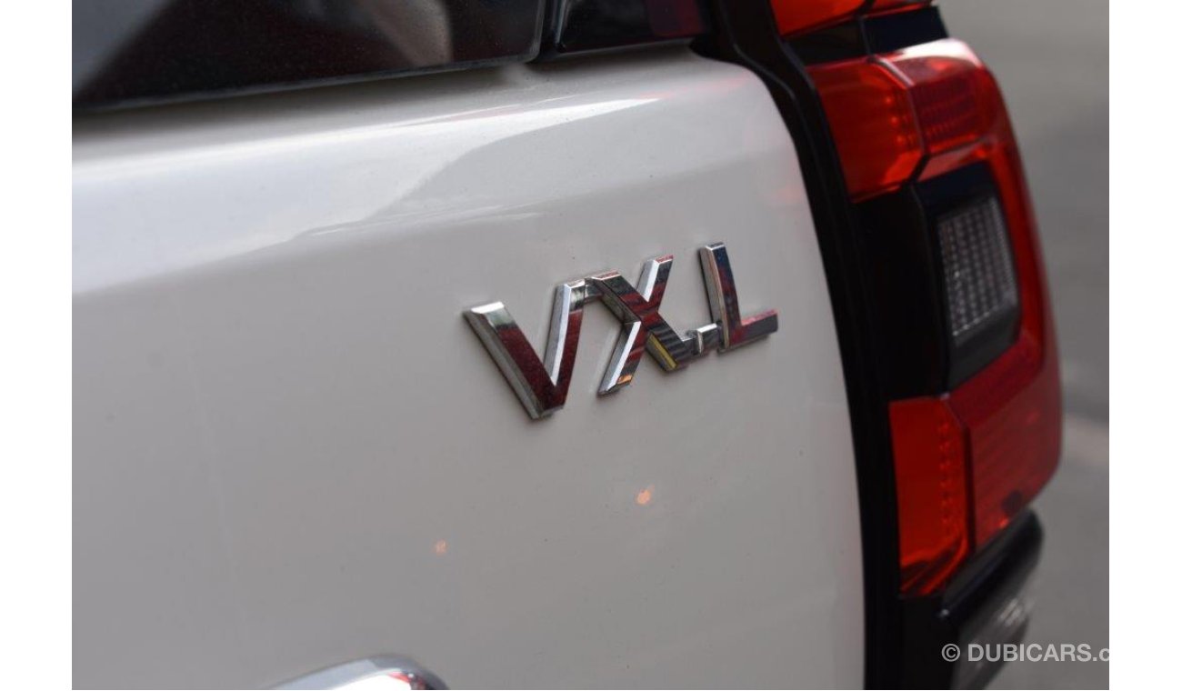 تويوتا برادو 3.0L TDSL DIESEL & 4.0 PETROL  A/T VXL MODEL 2020