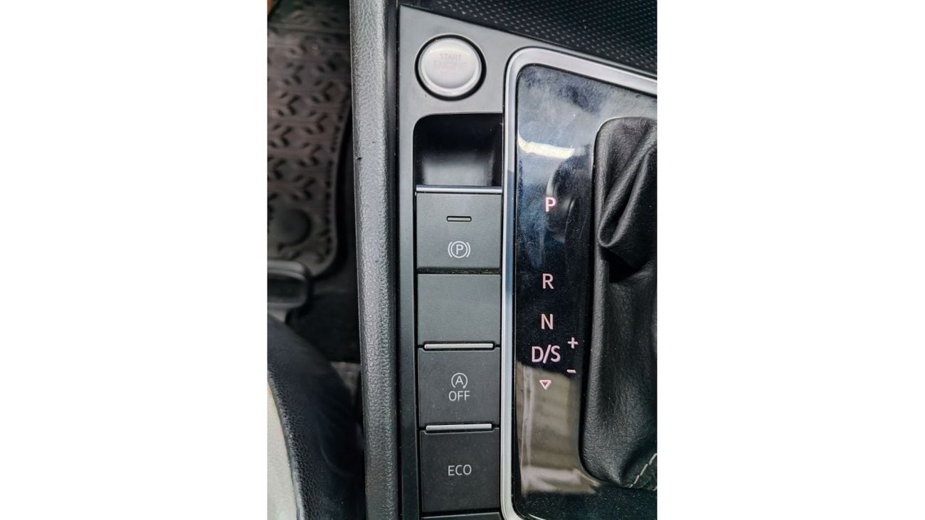 فولكس واجن جيتا Warranty one year