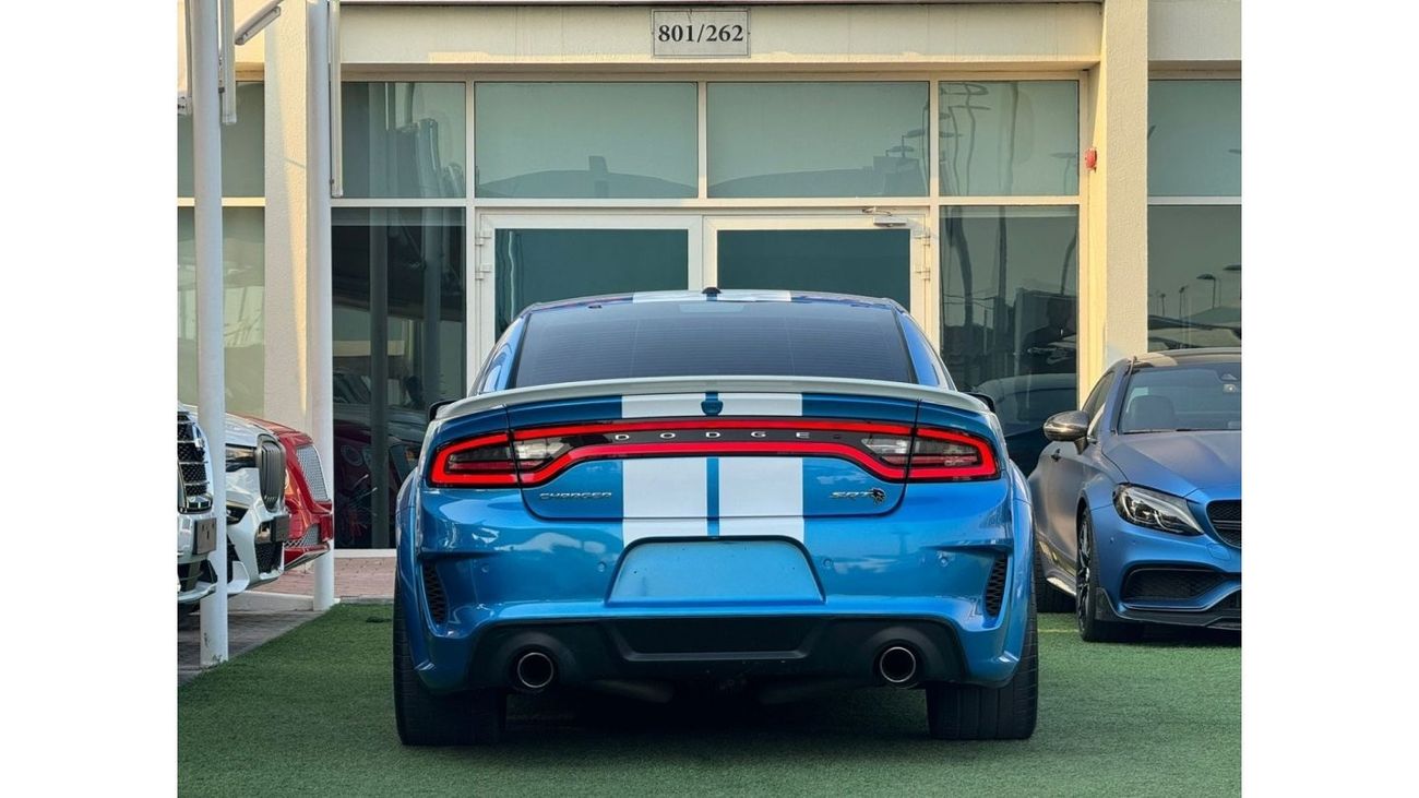 دودج تشارجر دودج تشارجر دايتونا SRT هيلكات خليجي صبغ وكاله فل ابشن بحاله ممتازه