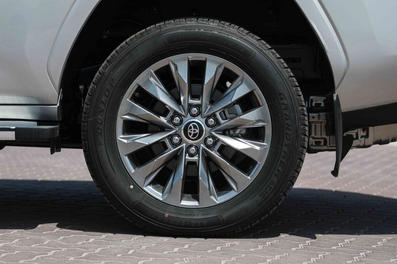 Toyota Land Cruiser 2024 TOYOTA LC300 GXR 4.0 - SILVER METALLIC inside BEIGE | Export Only