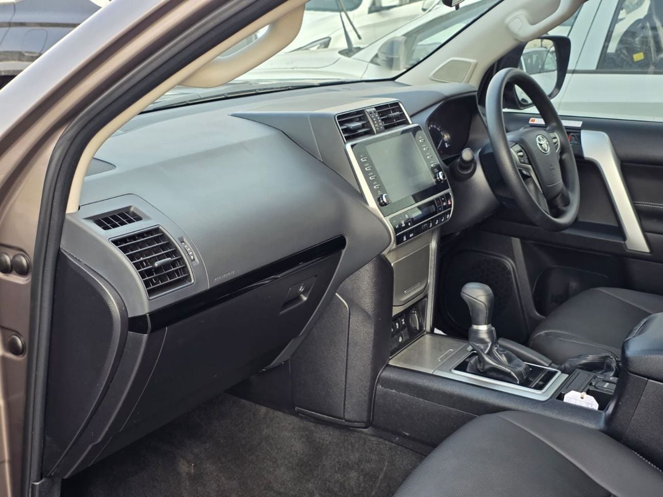 Toyota Prado RIGHT HAND DRIVE ONLY FOR EXPORT 2.8L FULL OPTION