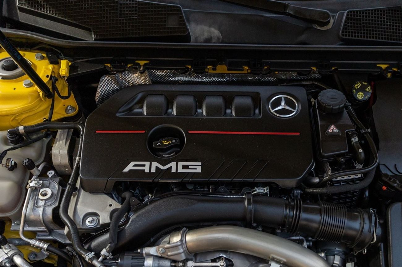 Mercedes Benz A35 AMG Mercedes-Benz A35 AMG Turbo 4MATIC (LOW MILEAGE) 2023 GCC | Agency Warranty | Service Contract