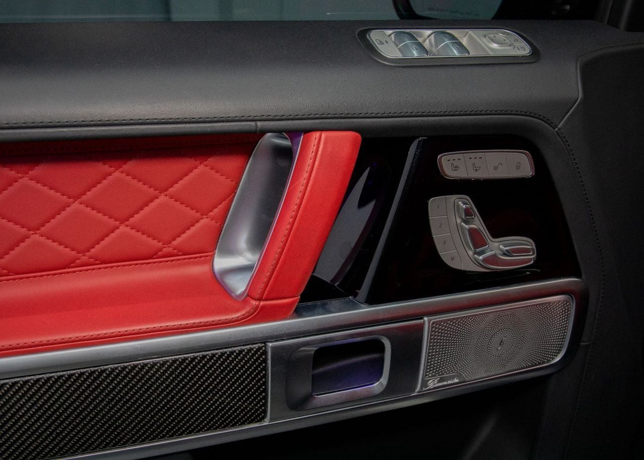Mercedes-Benz G 63 AMG Double Night Package