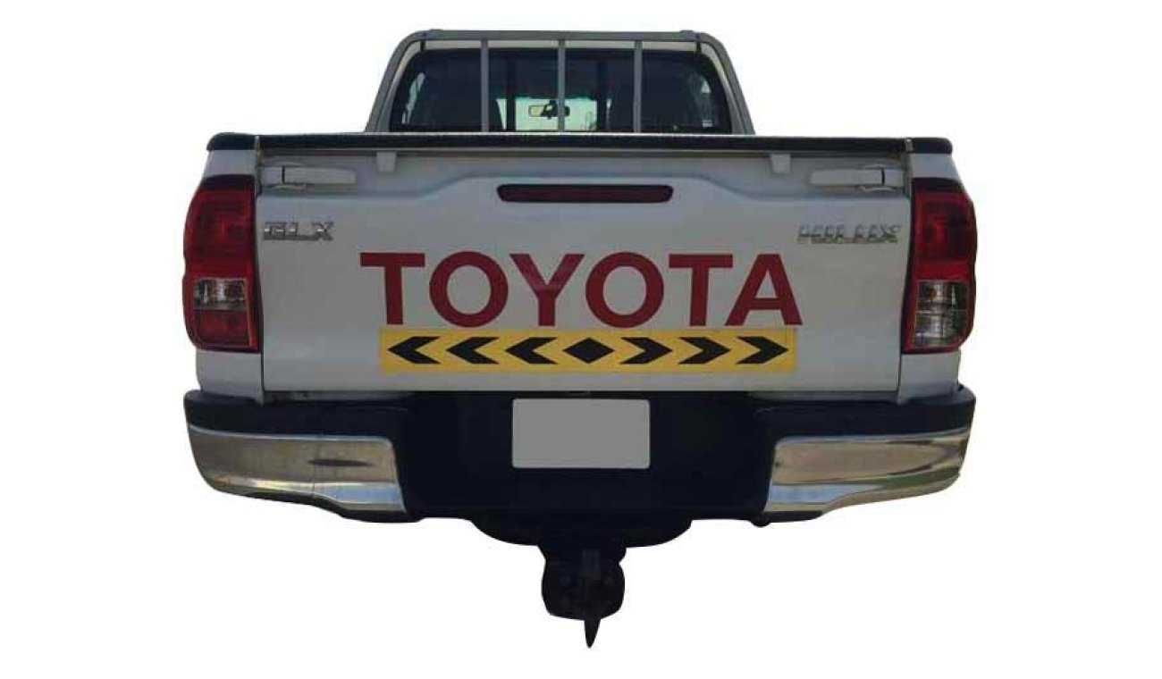 Toyota Hilux Double Cab GLX 2.7L A/T 2016 Model with GCC Specs