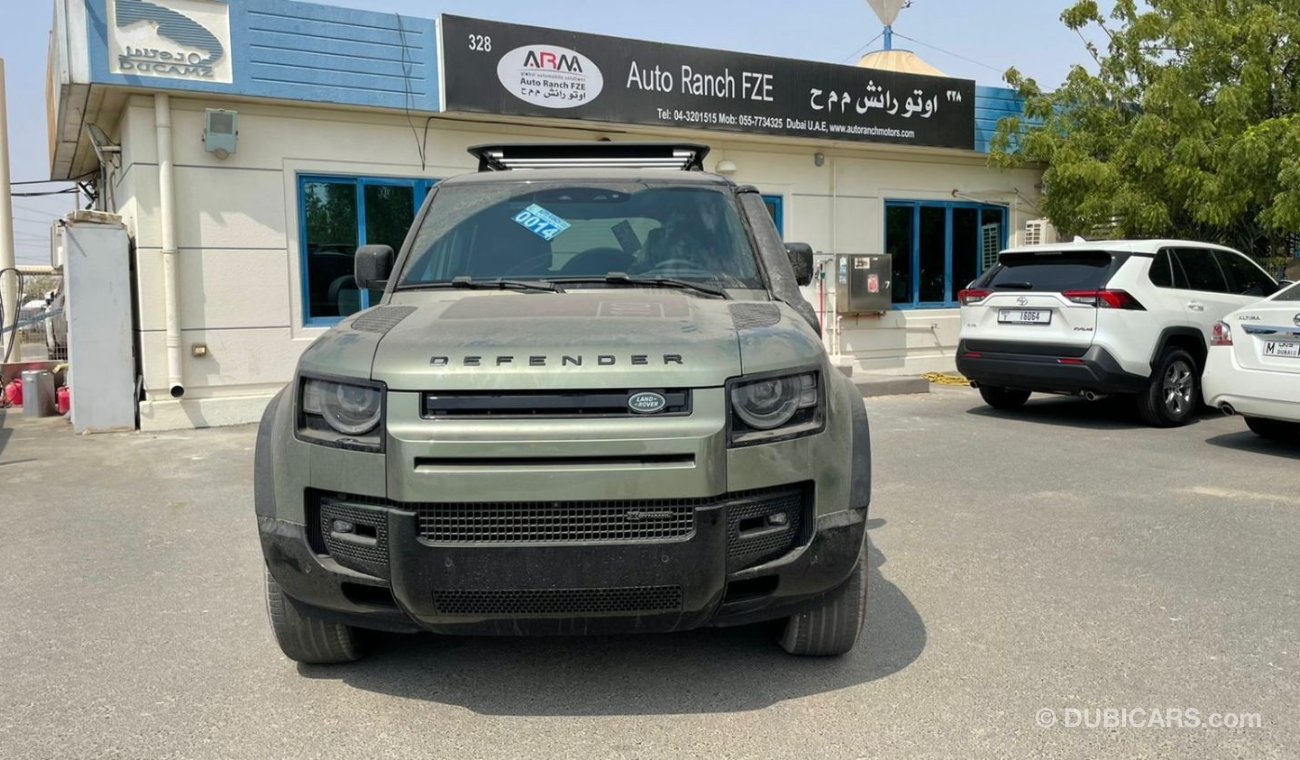 لاند روفر ديفيندر 2022 Land Rover Defender 3.0L SE X-DYNAMIC Petrol Brand New