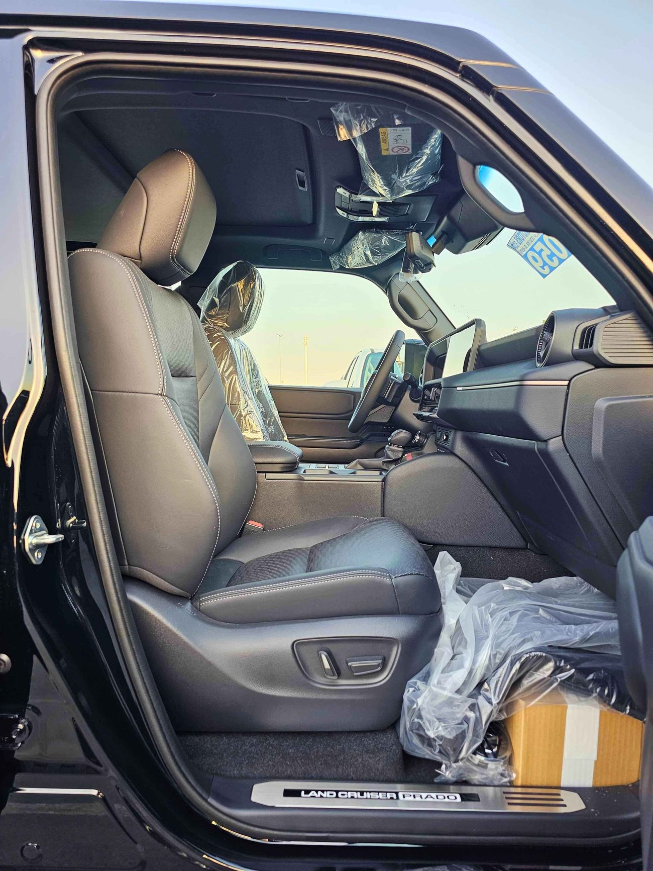 تويوتا برادو ADVENTURE / EURO 4 / 2.8L V4 DIESEL / 360* CAMERA / DIFF LOCK /  SUNROOF/ HEADUP / CODE # ADVENTURE