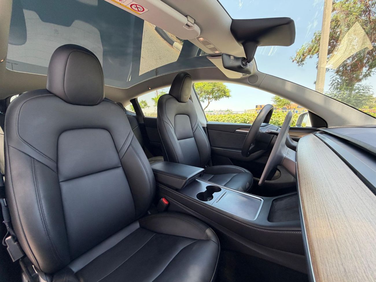 Tesla Model Y LONG RANGE