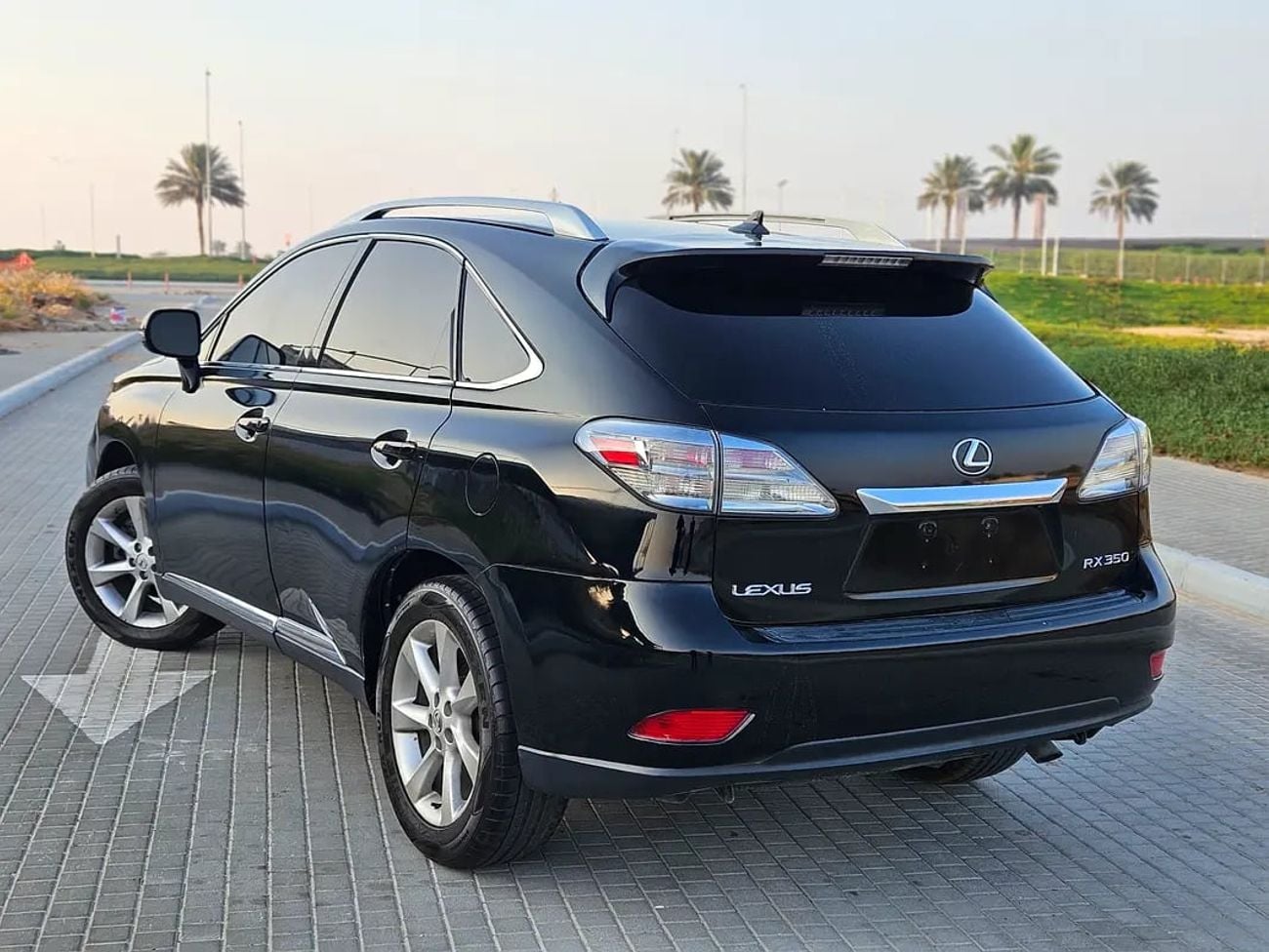 Lexus RX350 RX 350 Standard | American Specs | Well Maintained Premium Luxury SUV