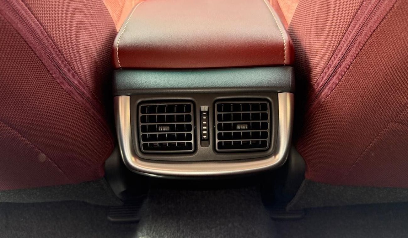 تويوتا هيلوكس Toyota Hilux 2.7L SGLX SR5 4WD | 2025 | 0KM | GCC