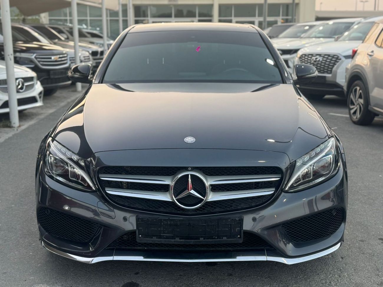 Mercedes-Benz C 200 MERCEDES C200 V4 GCC