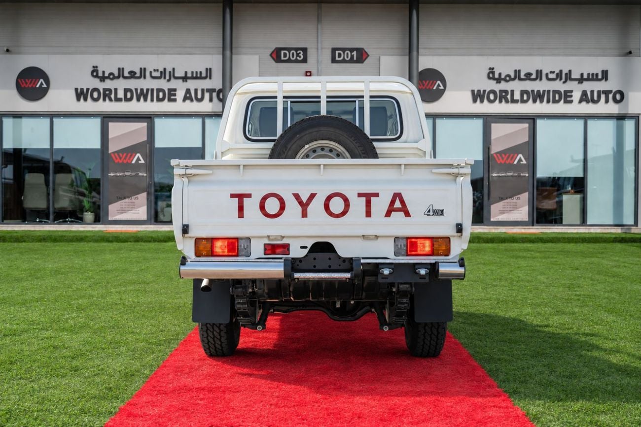 Toyota Land Cruiser Pickup 70 LC79 Double Cab 2.8L Turbo Diesel STD DL-E A/T 2026 MODEL GCC SPECS